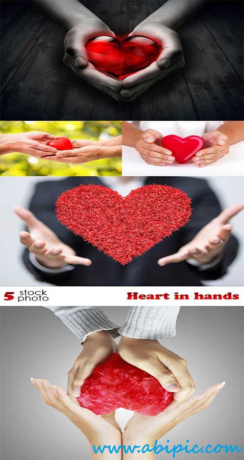 دانلود تصاویر استوک قلب در دست شماره 2 Stock Photos Heart in hands